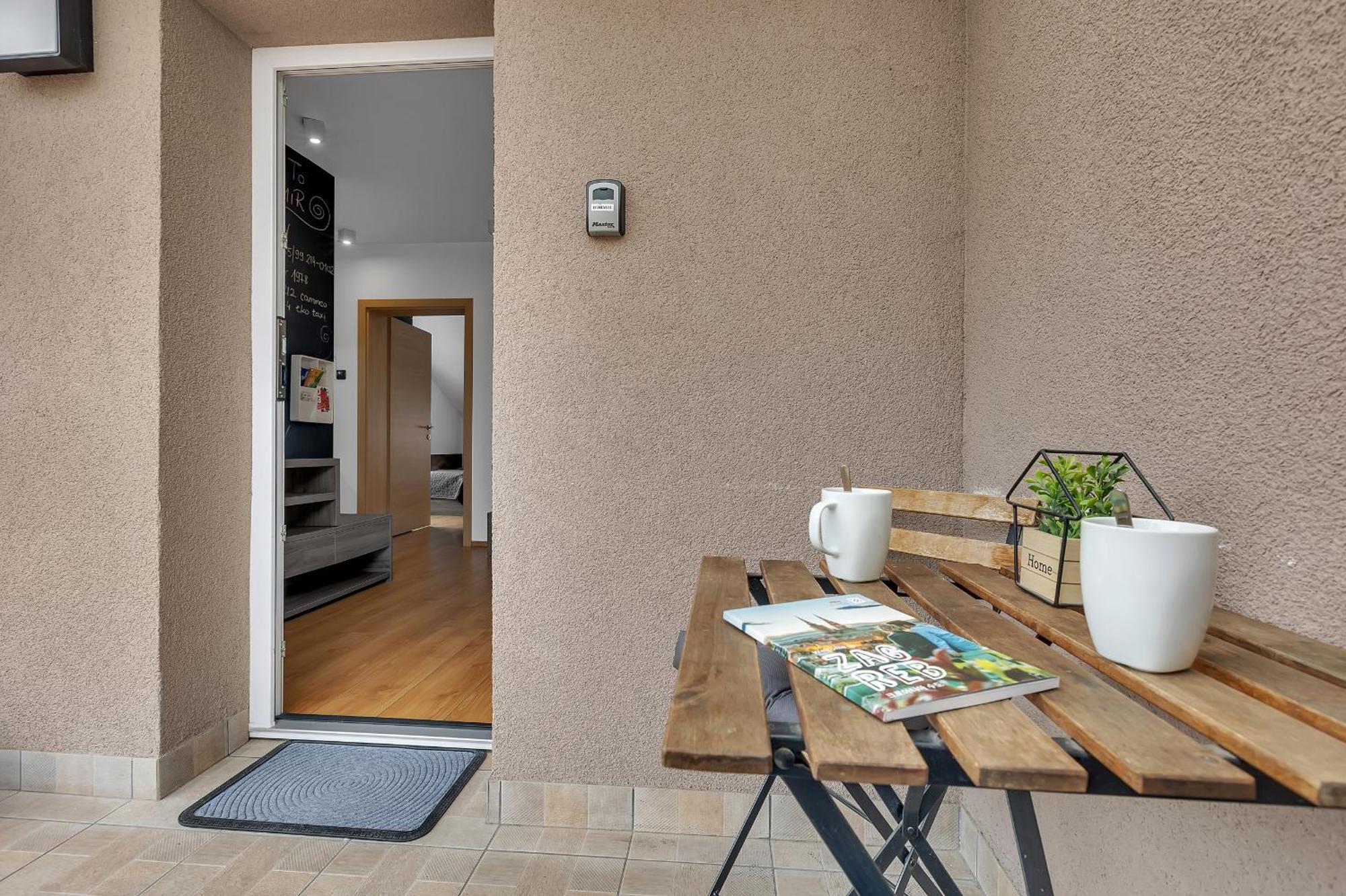 Dormir Apartments Zagrzeb Zewnętrze zdjęcie